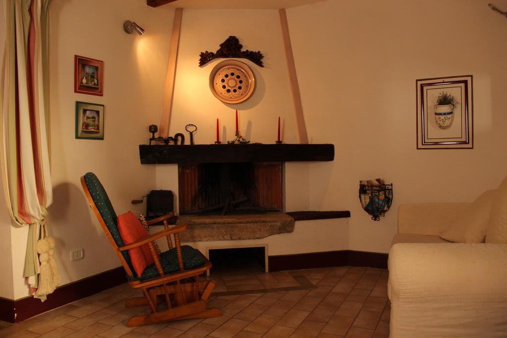 Delizioso Trilocale In Centro Apartment Монтемерано Стая снимка